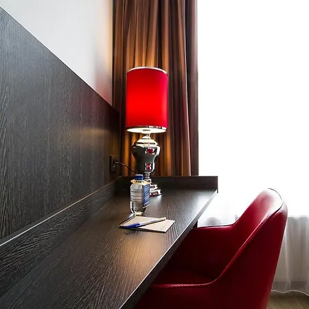 Bastion Schiphol 3*