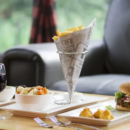 史基浦霍夫多普贝斯顿酒店 3*