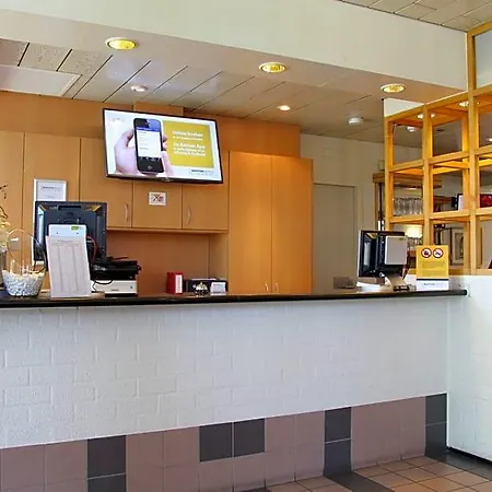 Hotel Bastion Schiphol 3*