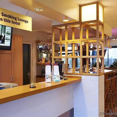 史基浦霍夫多普贝斯顿酒店 3* 霍夫多普