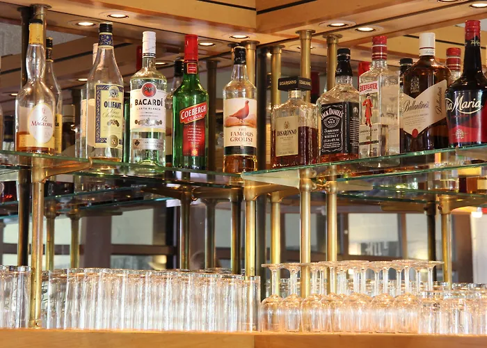 Hotel Bastion Schiphol 3*