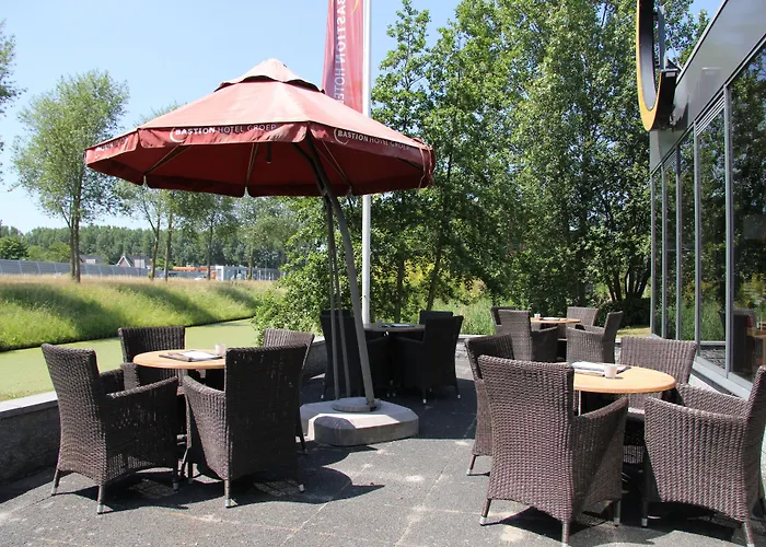 Bastion Schiphol Hotel 3*